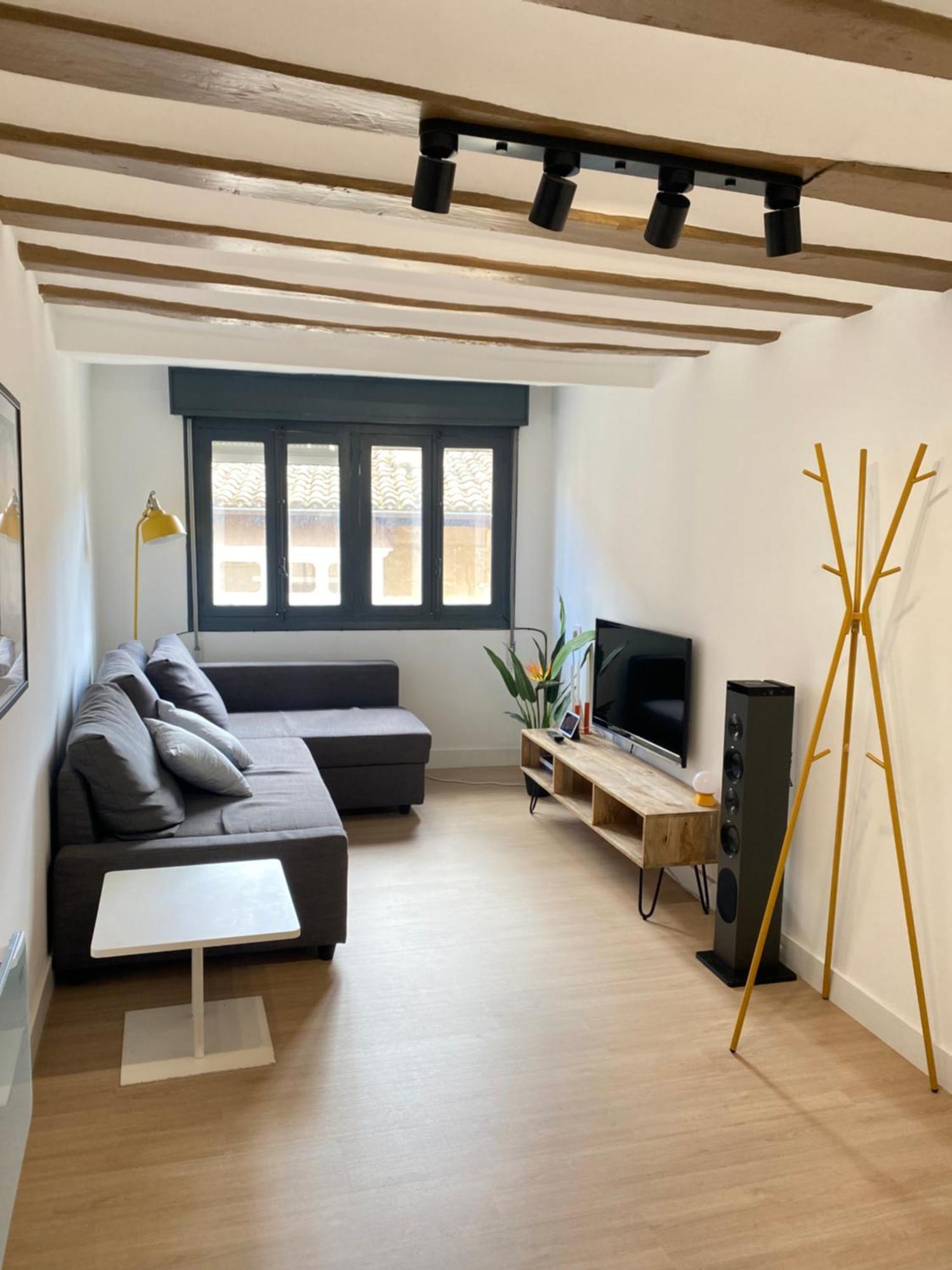 Plaza Centro Apartment Haro